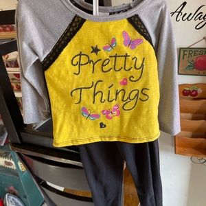 Little kid outfit outfitshave a warm place to go